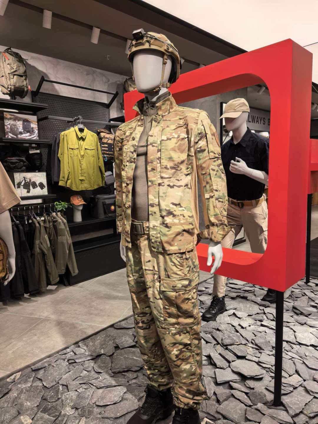 5.11换了代理,别再拿军品店老教程验真假:三条旧标准作废,三条新底线还能用