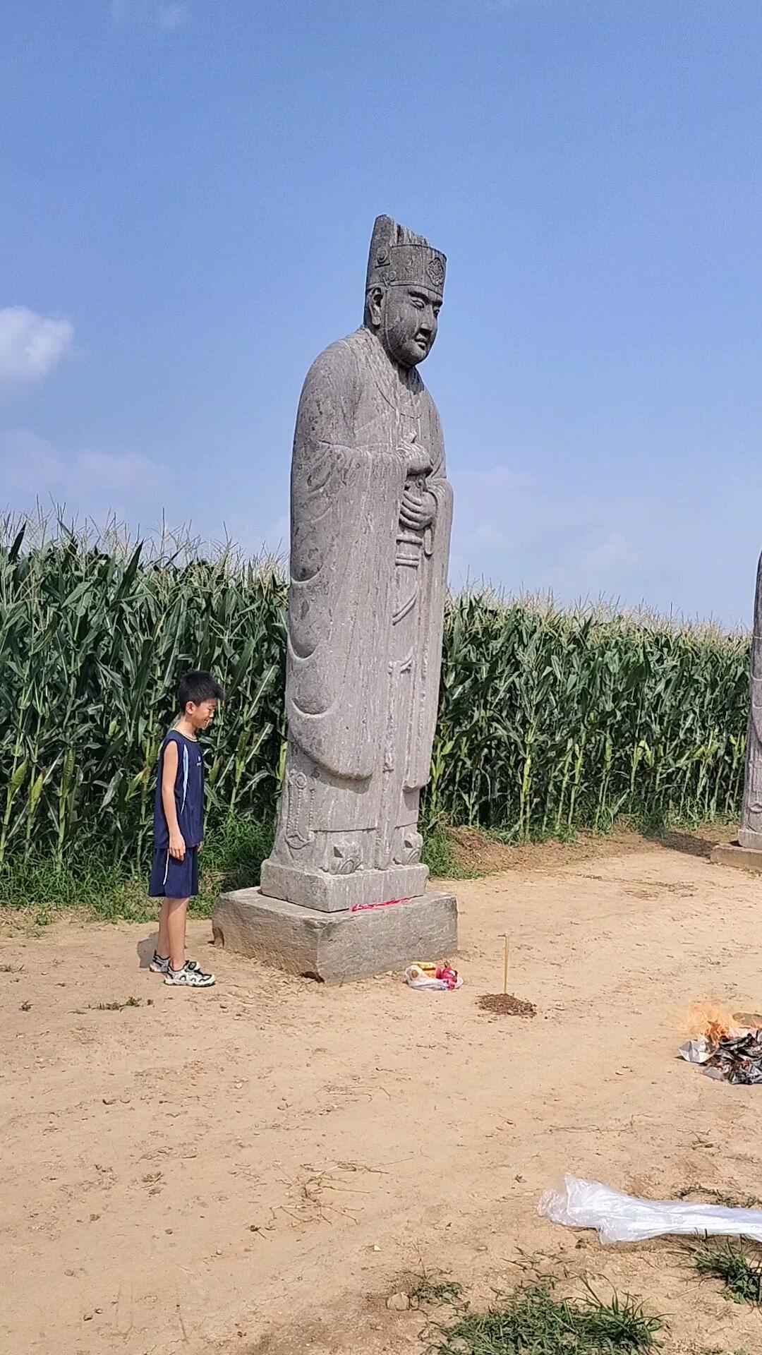《太平年》白玉兰横扫五项、金鹰又提名，赵匡胤又火了——但“杯酒释兵权”那顿饭，正史里没有