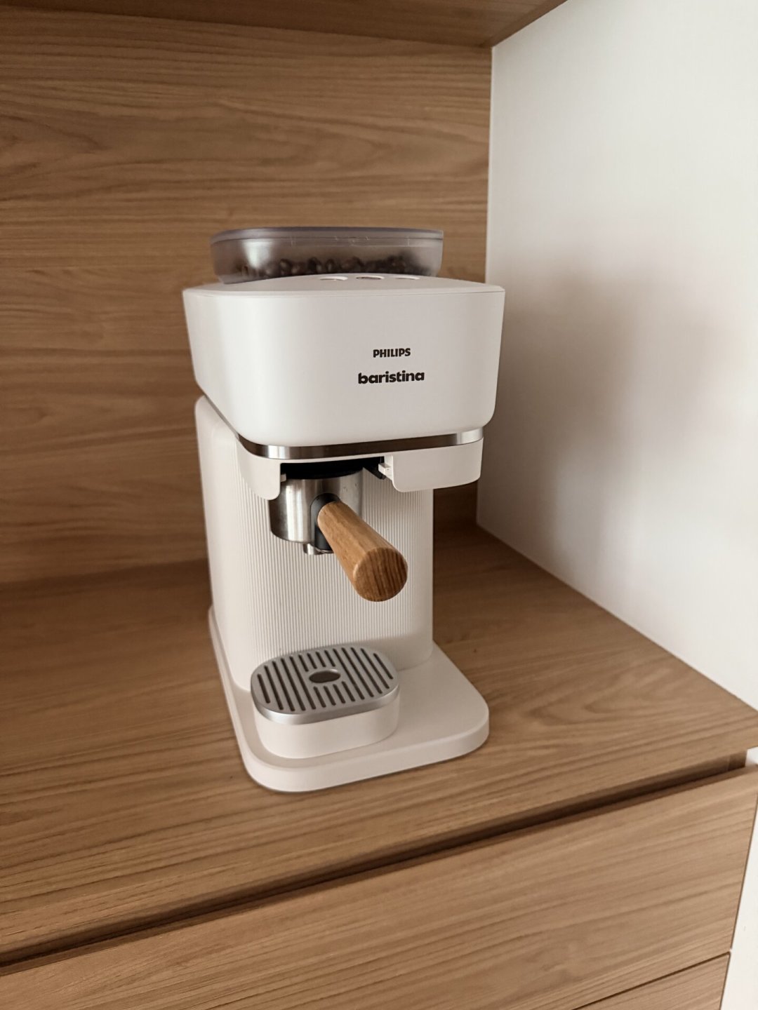 飞利浦Baristina Latte上市几天报价就从3000变2500,老款蹲到1400:冲新品前,先把这4个种草帖不答的问题问清楚