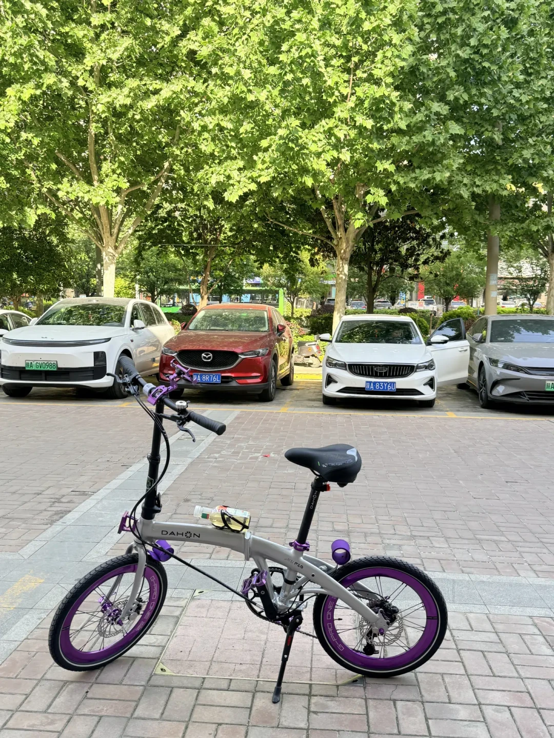 提车20分钟就挂出、两个月后九成新出6000：翻完大行P10的吐槽帖和五个版本价差，我把三类不适合买的人排好了