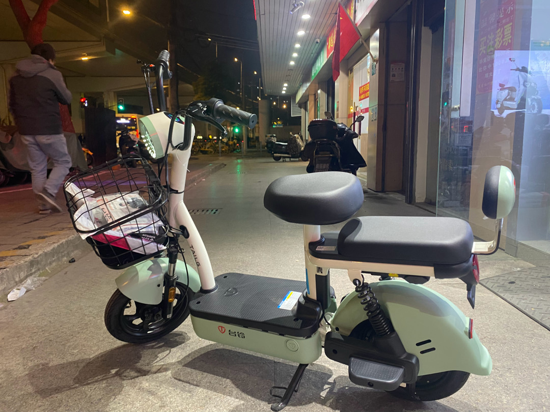 载人年龄北京提到16岁、山西9月15日直接取消:台铃接送娃家长出发前,先查这3步