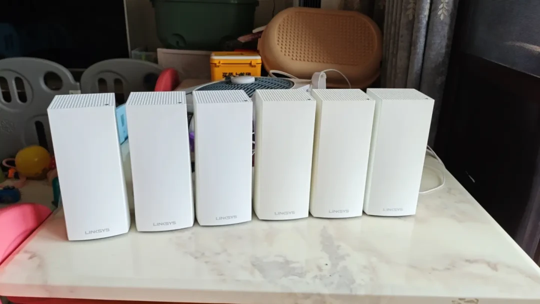 领势退出中国一年多,老Velop被OpenWrt“接管”了:家里吃灰的MX5300,现在值钱了