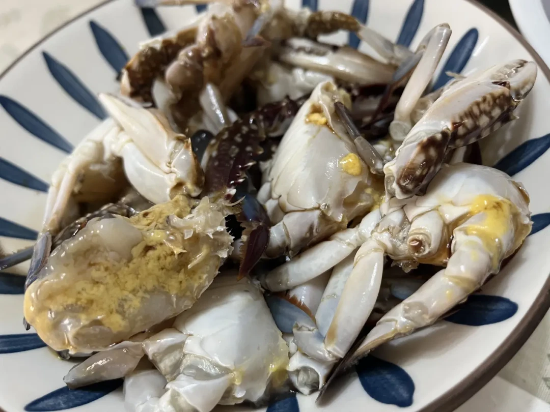 中秋蟹宴要来了：自然酒能上桌，但先把橙酒和陶罐酒装回箱子