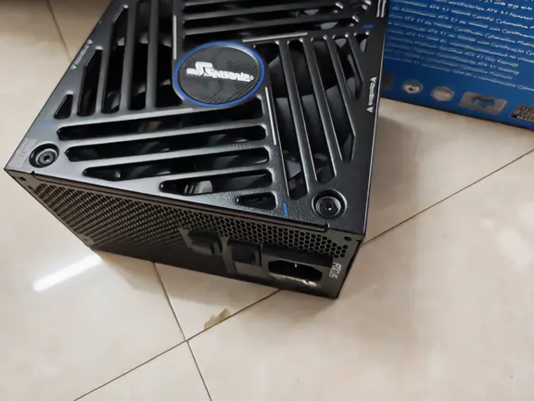 同为850-1000W,一个卖1196,一个卖326:把