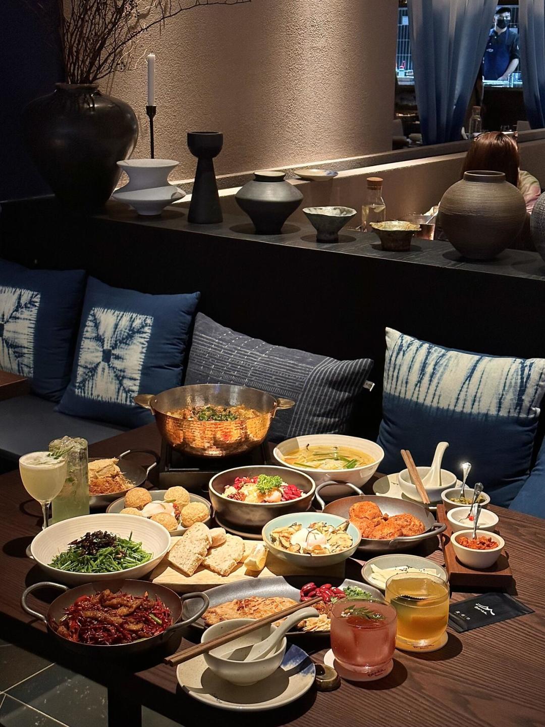 云贵川Bistro退潮:去梅果吃饭前,先看这两份