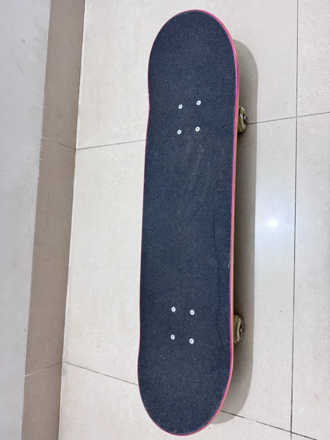 309买的DBH挂169求带走:开学季的二手板潮里,藏着新手最划算的一笔账