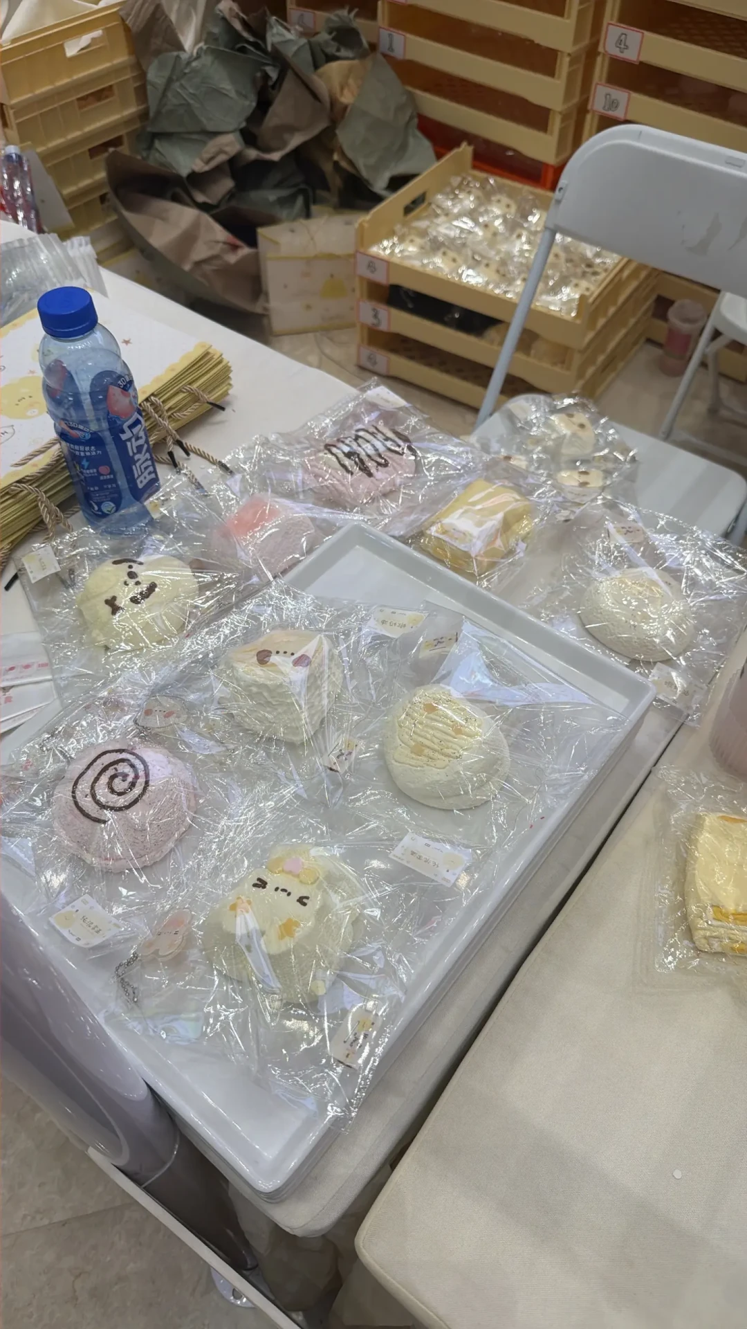 捏捏市集排8小时怒花4000,麦序被机器人一晚接5单:新国标11月1落地,入坑前先算完这三笔账