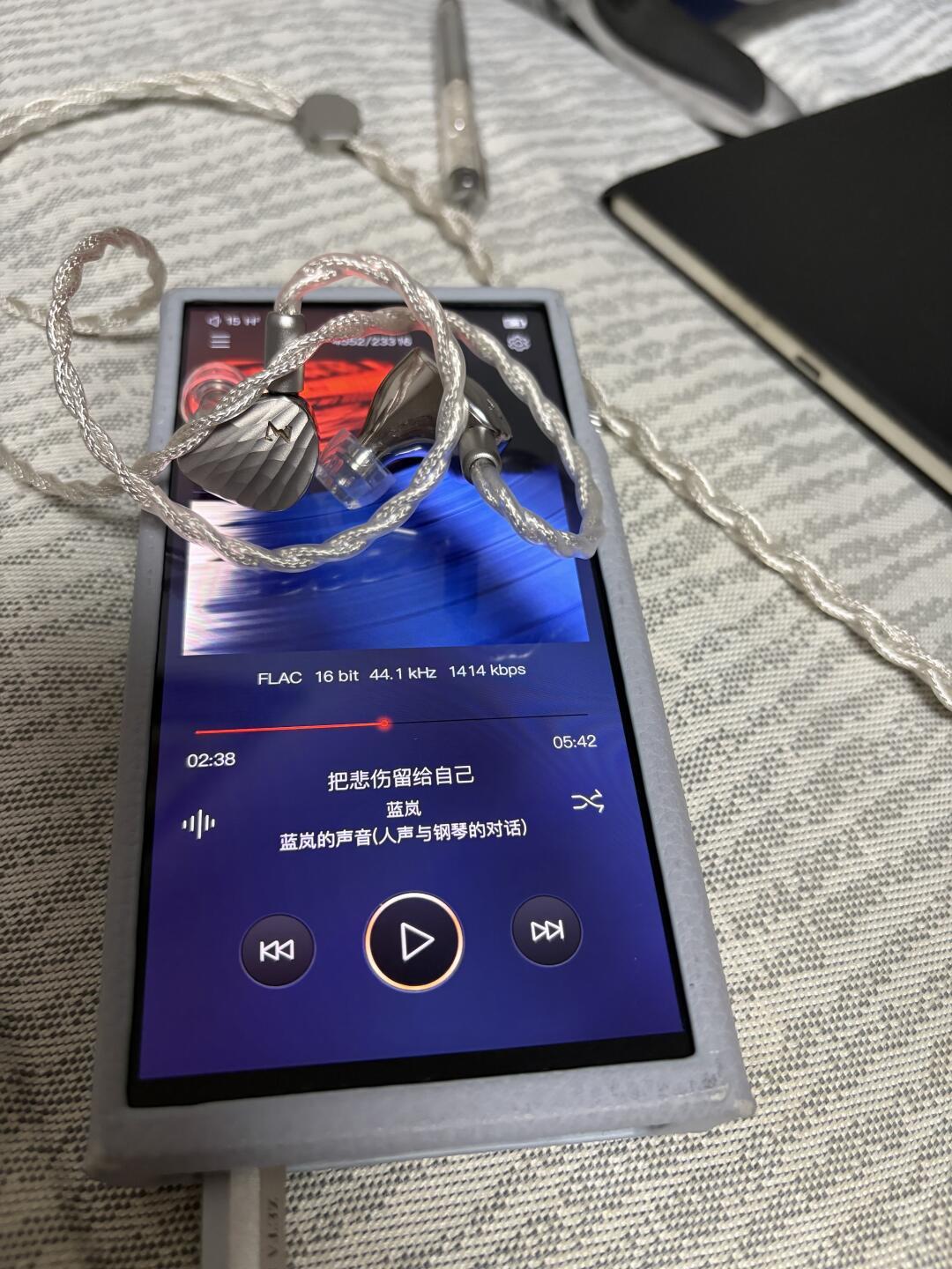 有人说它是万元塞里最良心的,也有人劝你等二手:海贝ZETA II上市9个月,两边证据给你摆好了