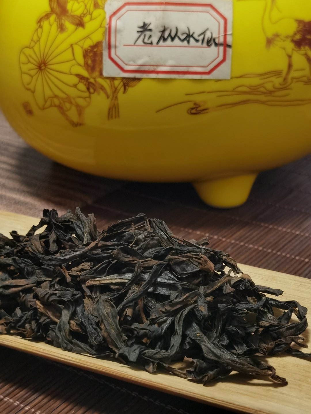 肉桂不会替你等三年:岩茶圈重新流行“越老越值钱”,先算清返青这笔账