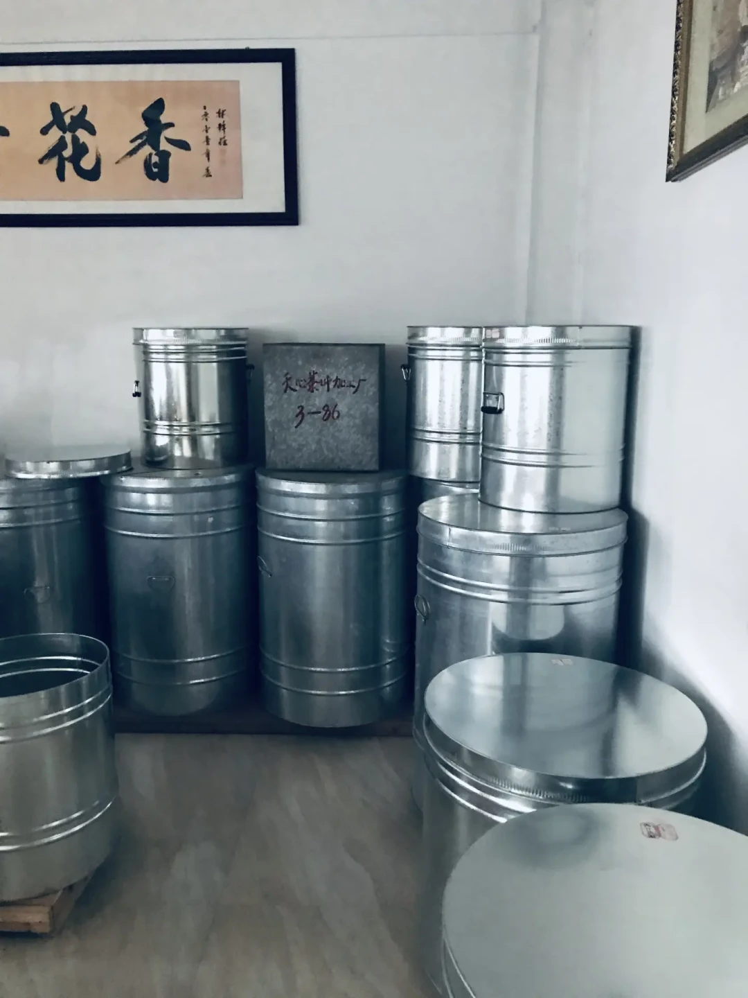 肉桂不会替你等三年:岩茶圈重新流行“越老越值钱”,先算清返青这笔账