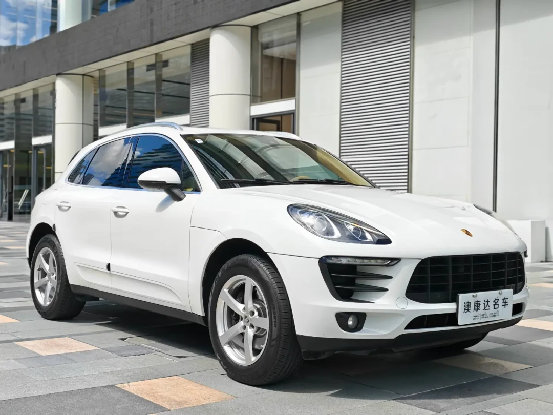 燃油Macan停线、2028年才有新车:46万抢最后一批现车,还是9万捡二手?