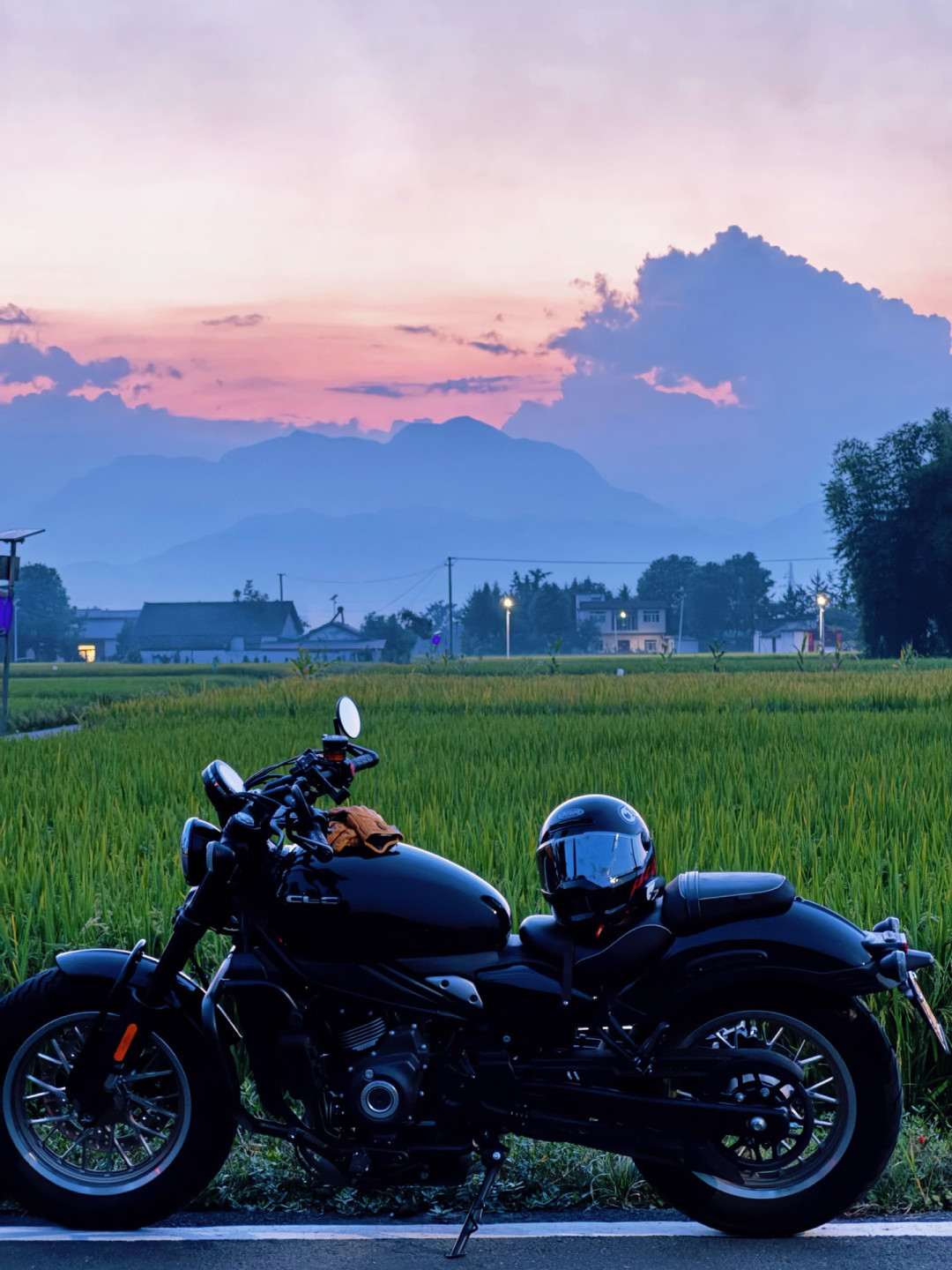 别都叫它Bobber:复古巡航五大门派血统、基座车与改装成本,一篇讲清