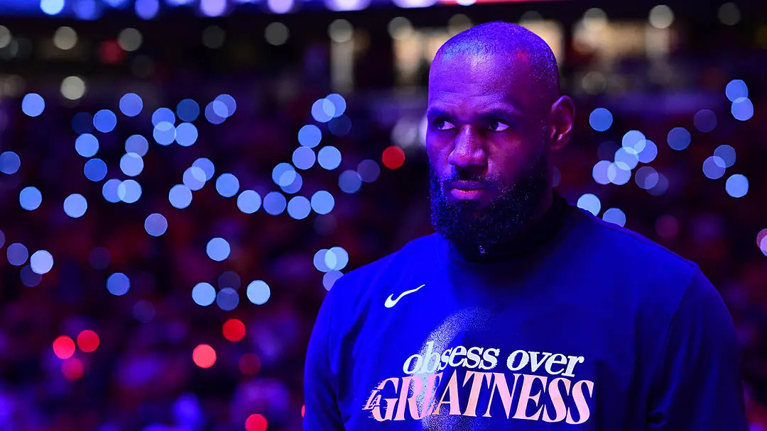 NBA历史从无42岁场均20+：詹姆斯这次的唯一参照答案，是贾巴尔37年前留下的