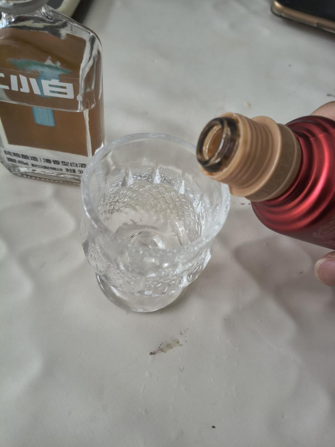 国台白送一万瓶小酒,条件是让你自己调着喝:特调这碗新流量,酱香党值得尝吗