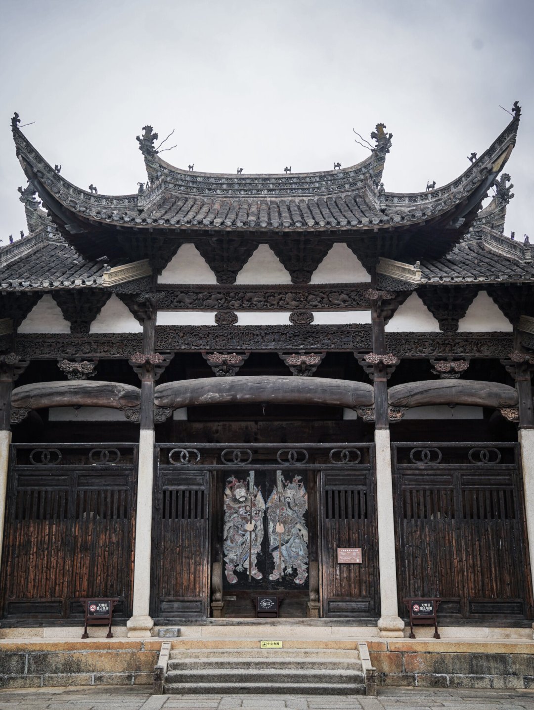 学《大明王朝1566》混职场?刷完知乎8372赞和B站115万播放,我整理了谁该学、谁千万别学