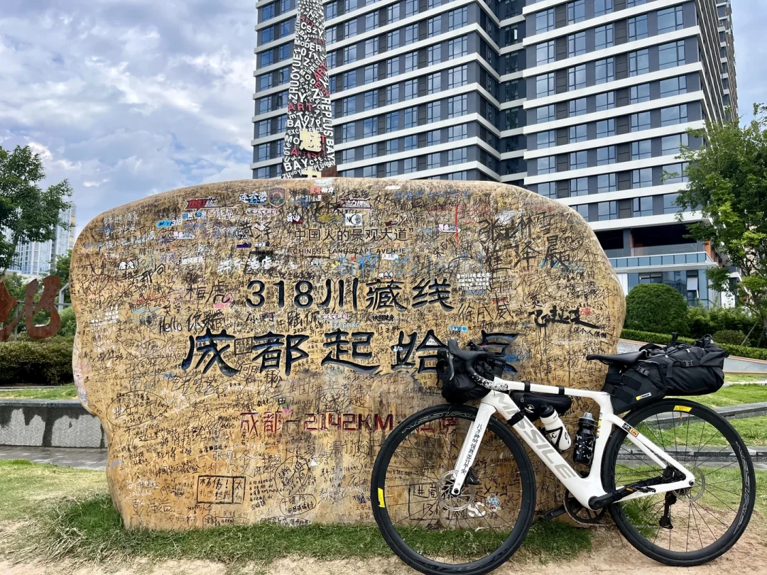 我把9月318在路上的20多条实录汇总了一遍:真实日均里程、花费和那道