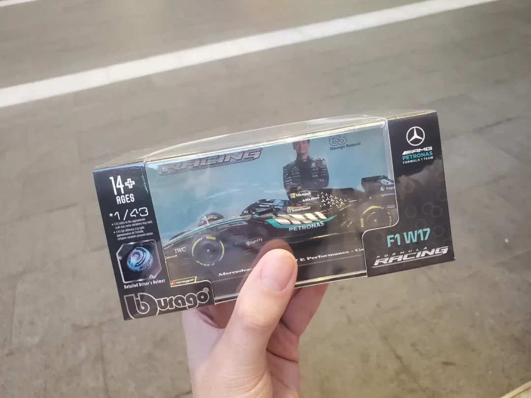 1:43的F1货架这个夏天突然挤了:比美高139元精装只出三家,Spark样车780元起刷屏,蒙扎前该追谁