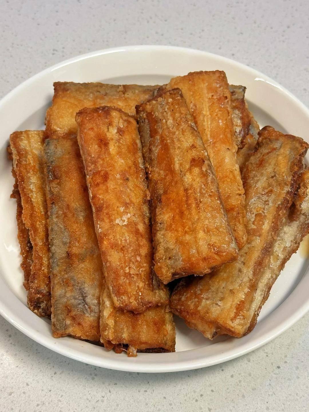 一个月两三百的