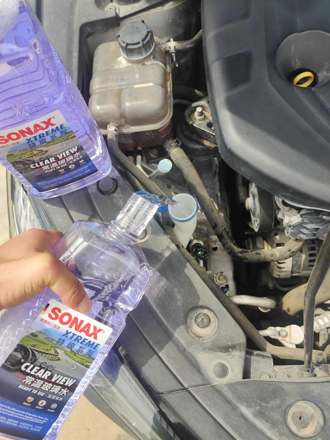 SONAX玻璃水「就是贵」?逐箱算完账:2种该买、1个坑要避,一次说清