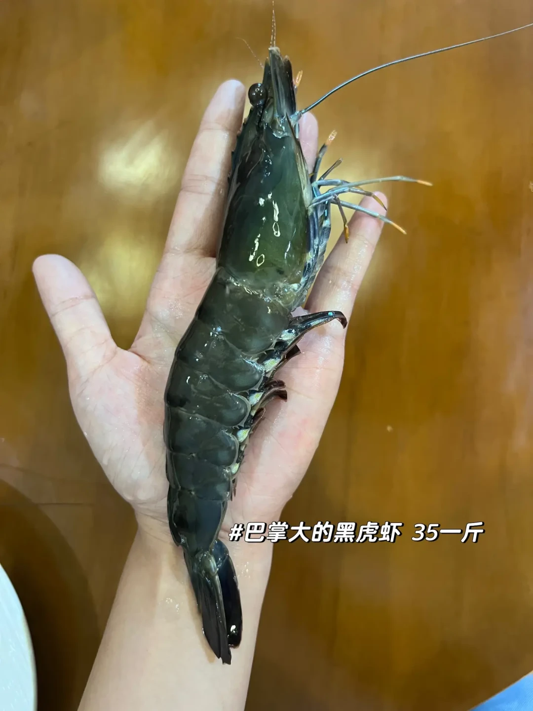 一条牛岭隔开两种冬天：9月底前订房、10月中登岛，送爸妈去海南过冬前，先算清这三笔账