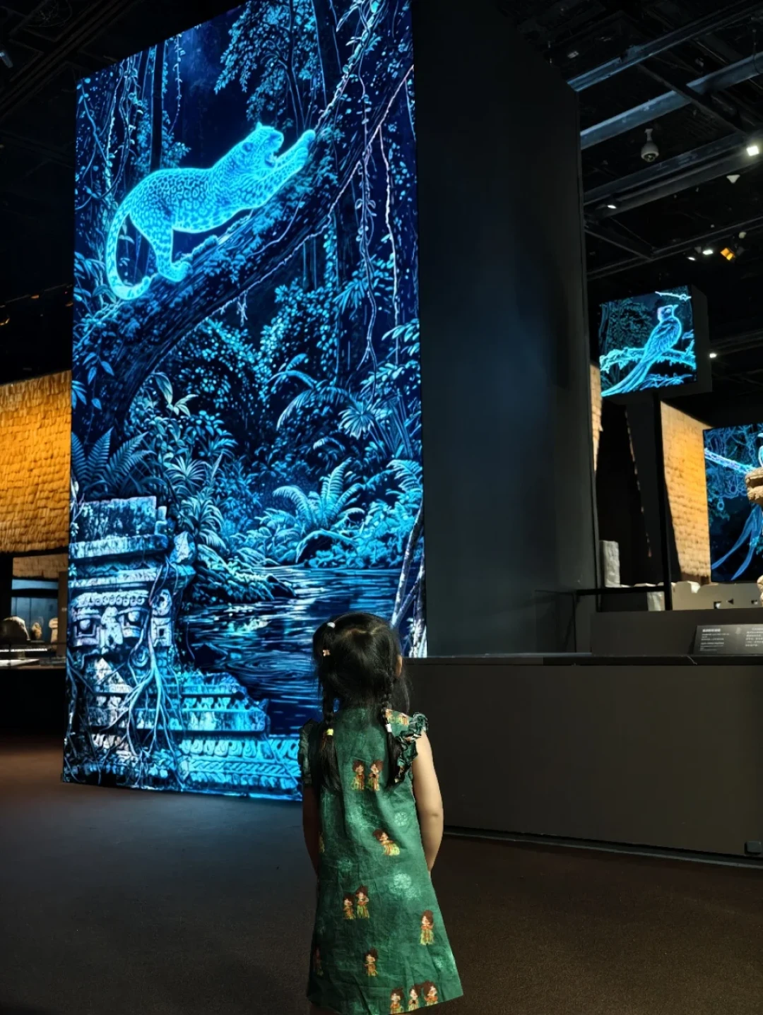 首博玛雅大展拆分售票,50元看一个厅:定陵金冠凤冠只展到9月14日,10月18日闭展,实测帖和差评帖我都核了,赶末班车攻略在这