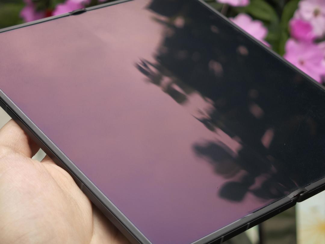 iPhone Ultra