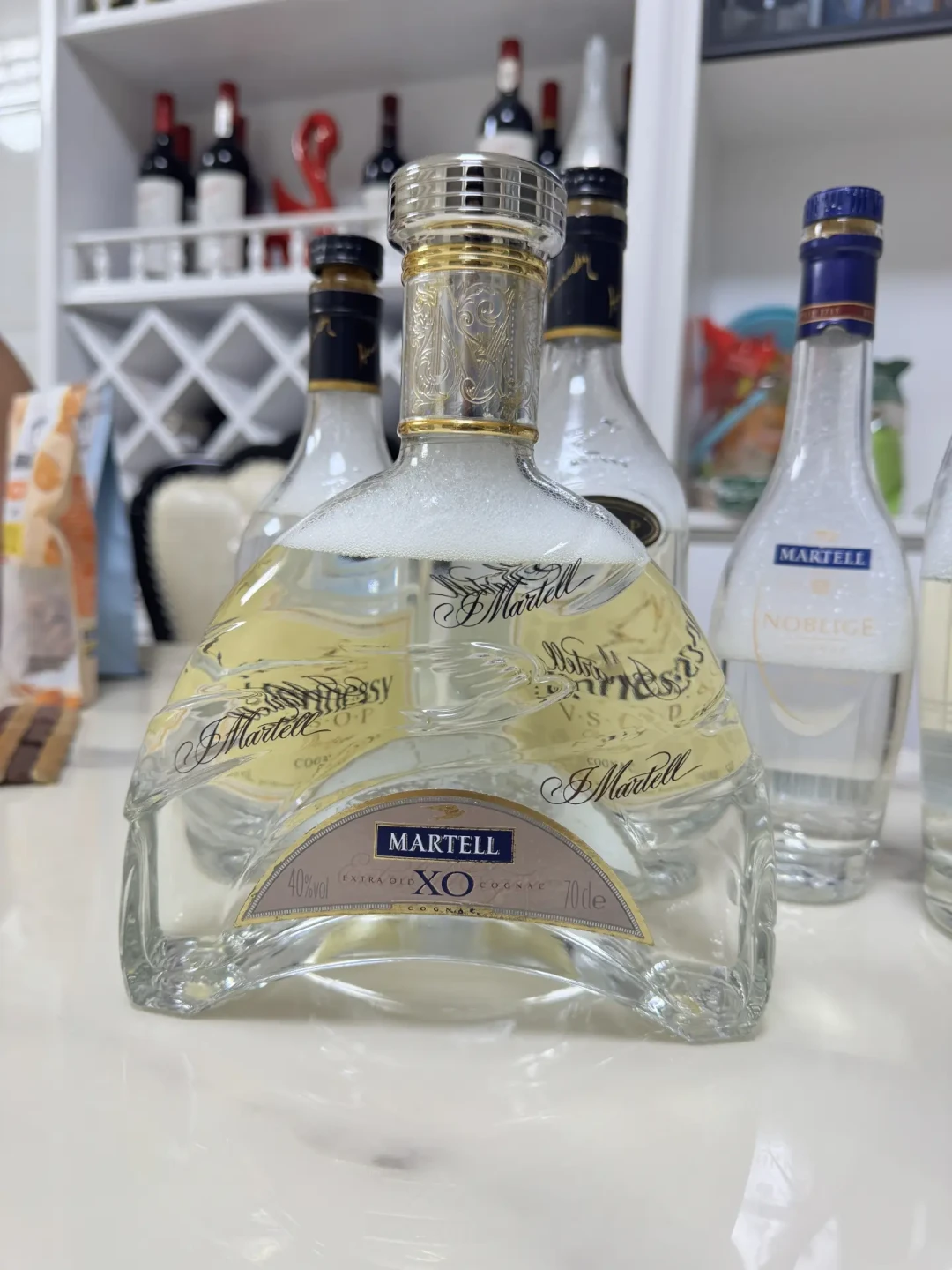 回收店报950,行情表写630:中秋前22天,家里那瓶马爹利蓝带到底该不该出手