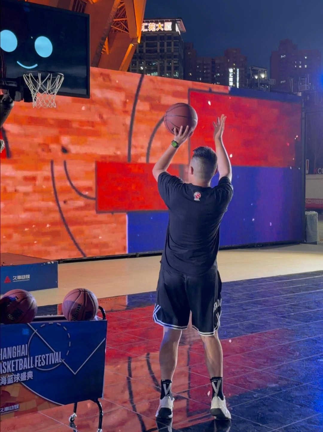 绝杀之后他选了冷板凳：杨瀚森放弃4场世预赛回波特兰，NBA二年级窗口期为什么比亚洲高光更值钱