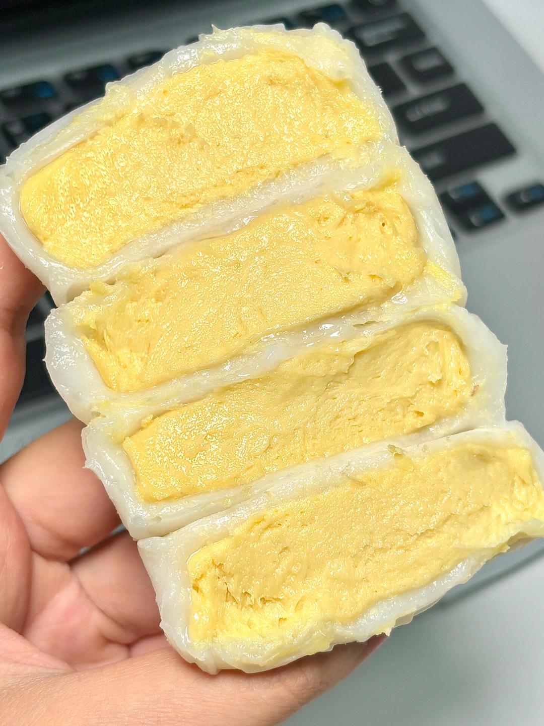 榴莲冰皮月饼又刷屏小红书了:同样是冰皮,有的是
