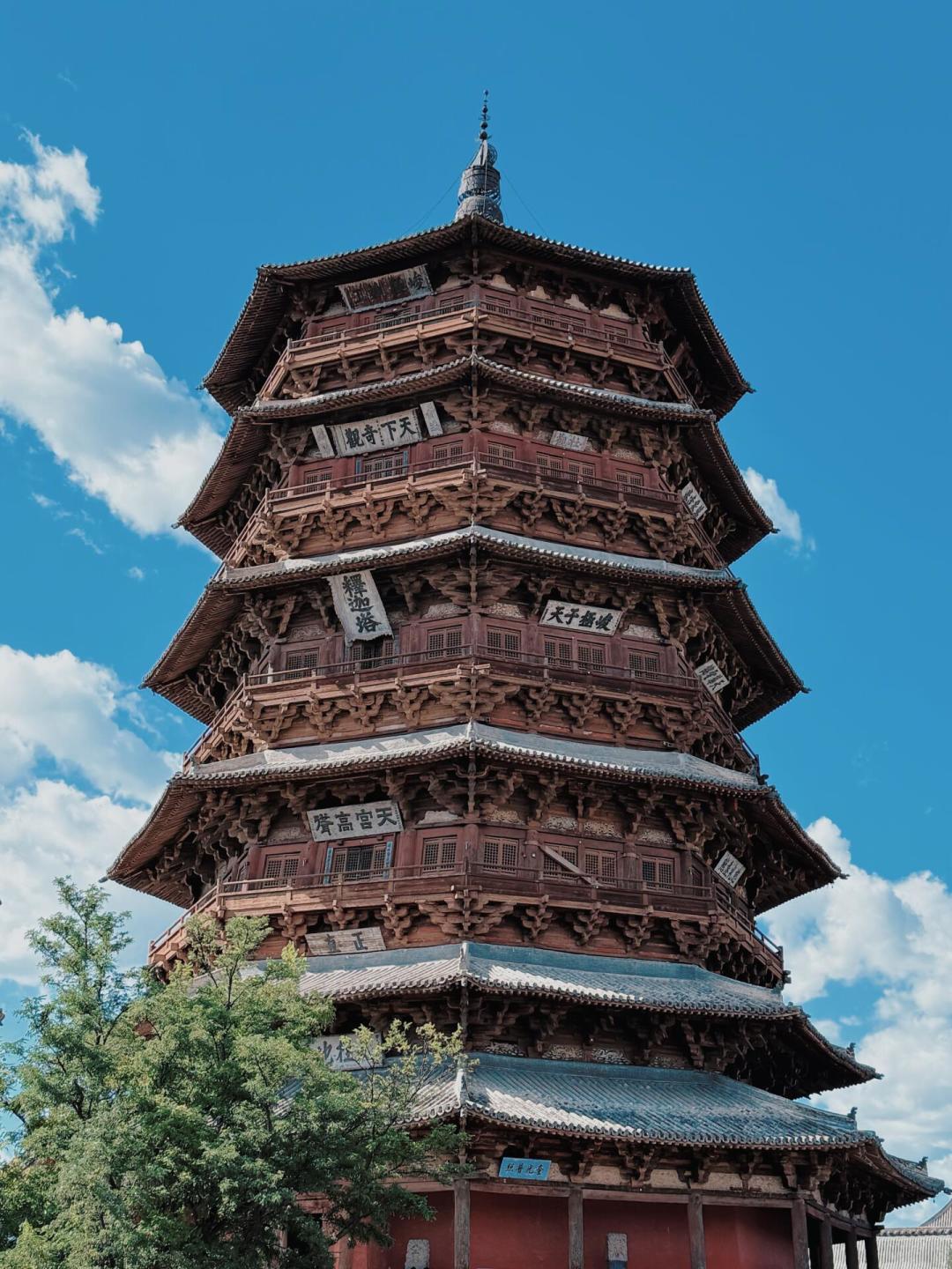 古建“无痛加固”刷屏：新闻是真的，但离救应县木塔，还隔着三道关