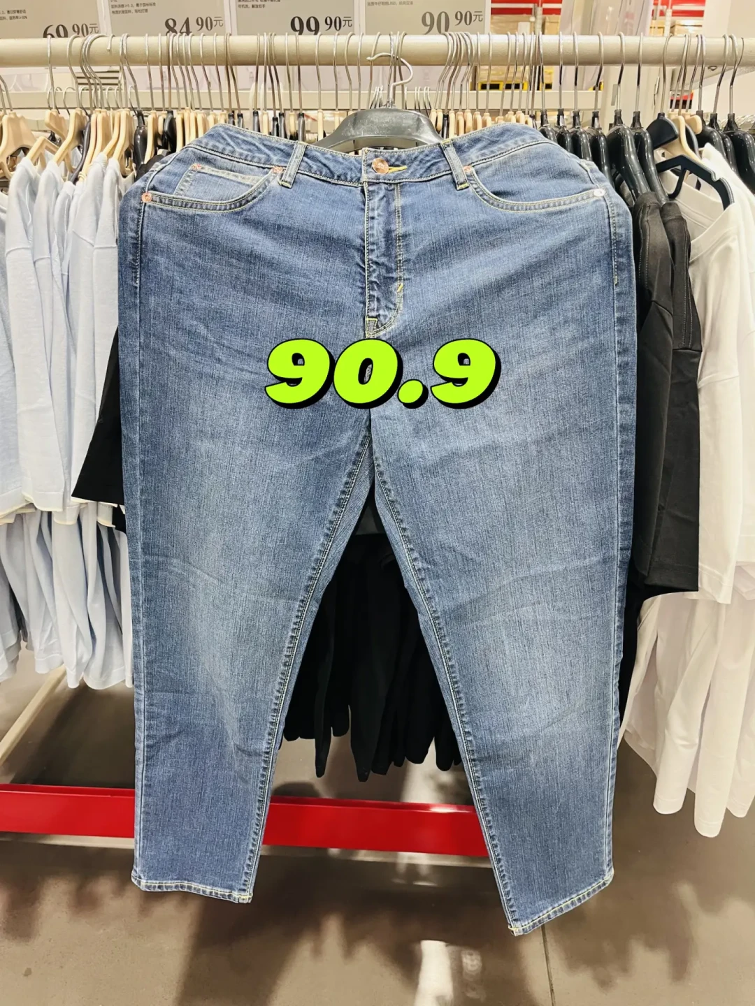 96.9买的防晒，两天后被72.9的黄标背刺：山姆降价是有套路的，我翻了十几个城市的40条降价实录