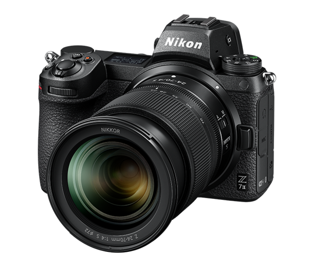 D800 跌到两千档、Z7II 七千就能拿：九月这张 F 口老玩家的“续命还是灭门”赔率表，该怎么读