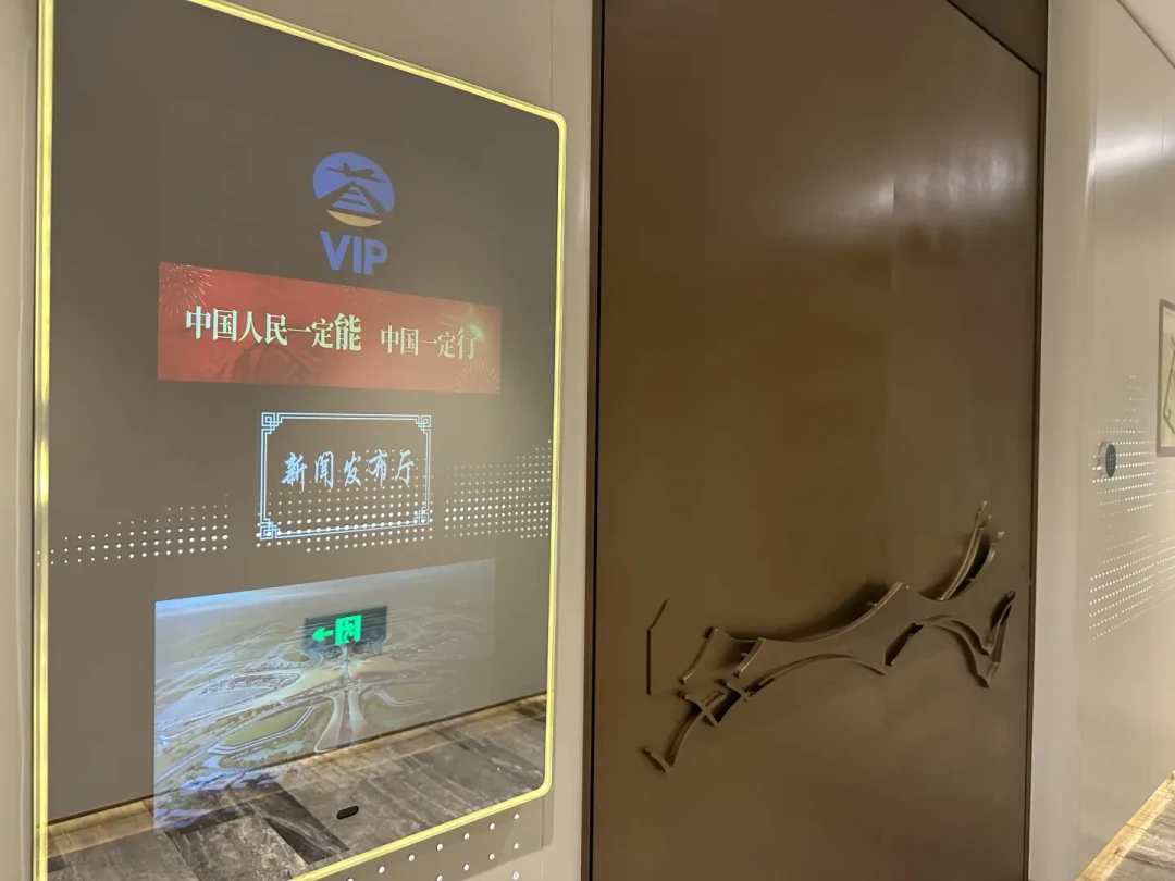 广发南航增值白悄悄回巢:7:1里程和首年2100的热闹背后,三层算术和一条已作废的卖点
