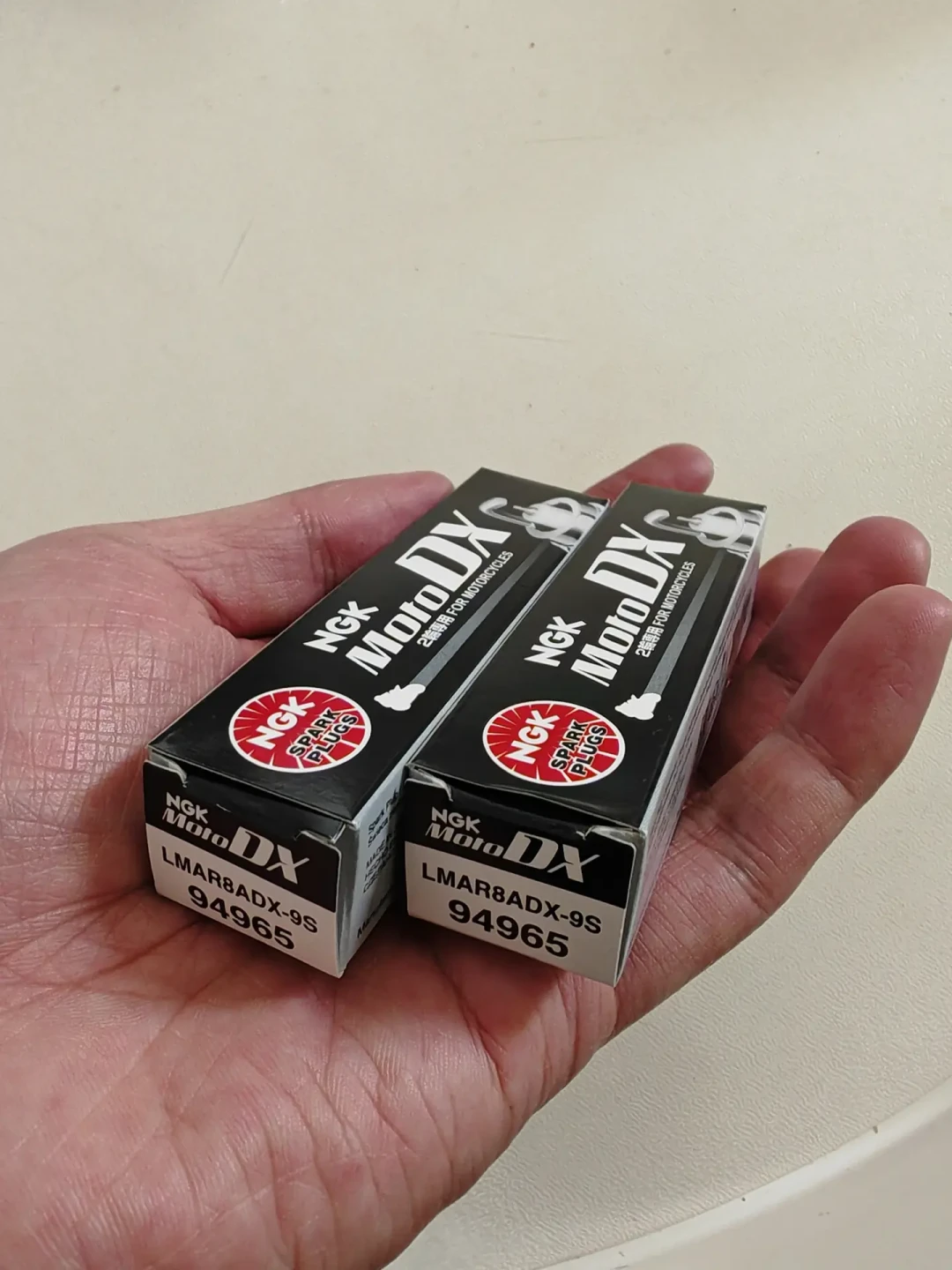 10块、50块、110块的火花塞,动力差异为零:这笔“高级”差价买的是少折腾几回,但只有特定人群回得了本