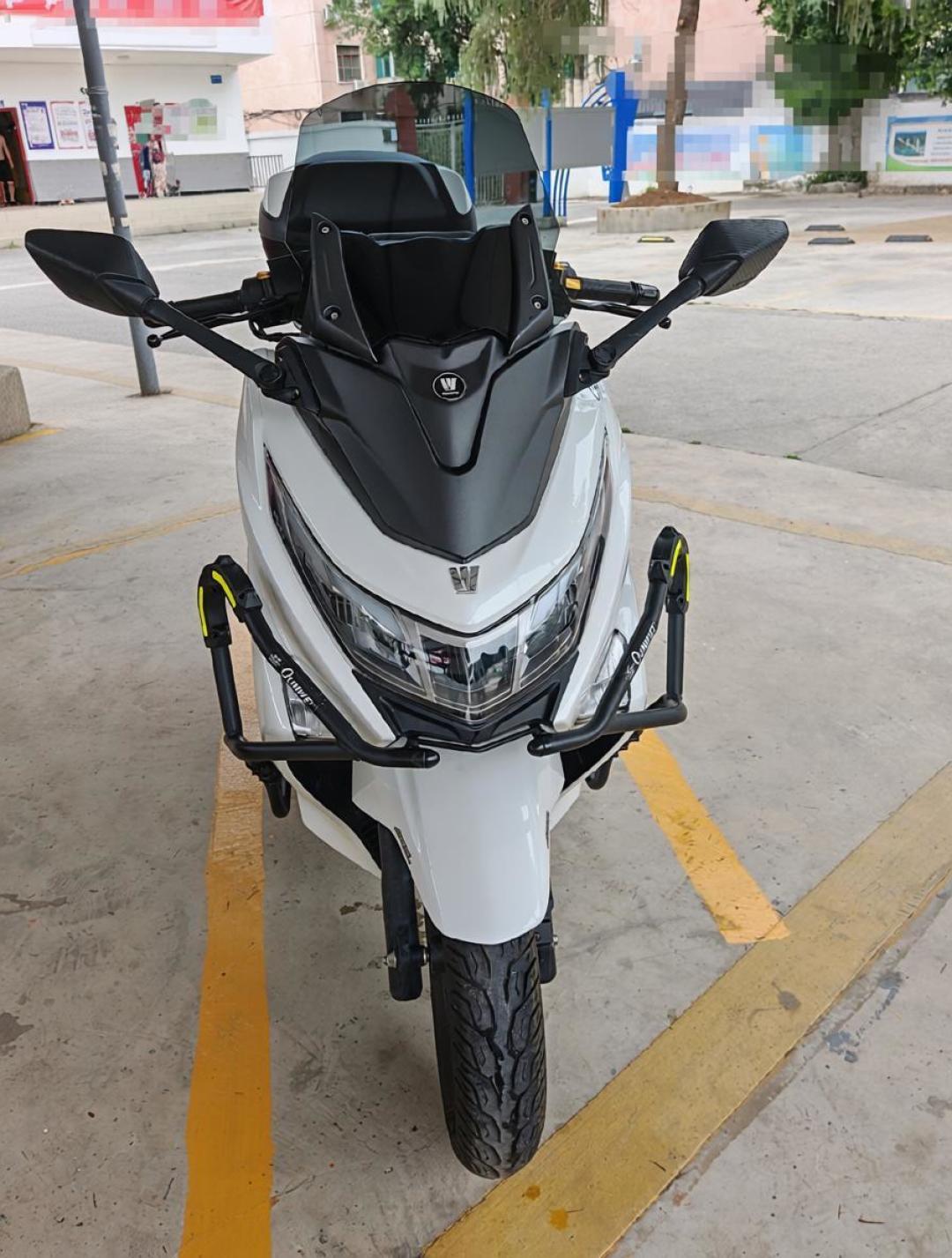 新车7980、二手4500还没人接:豪爵虎鲨MAXPOWER的二手盘,捡漏前先算这三个数