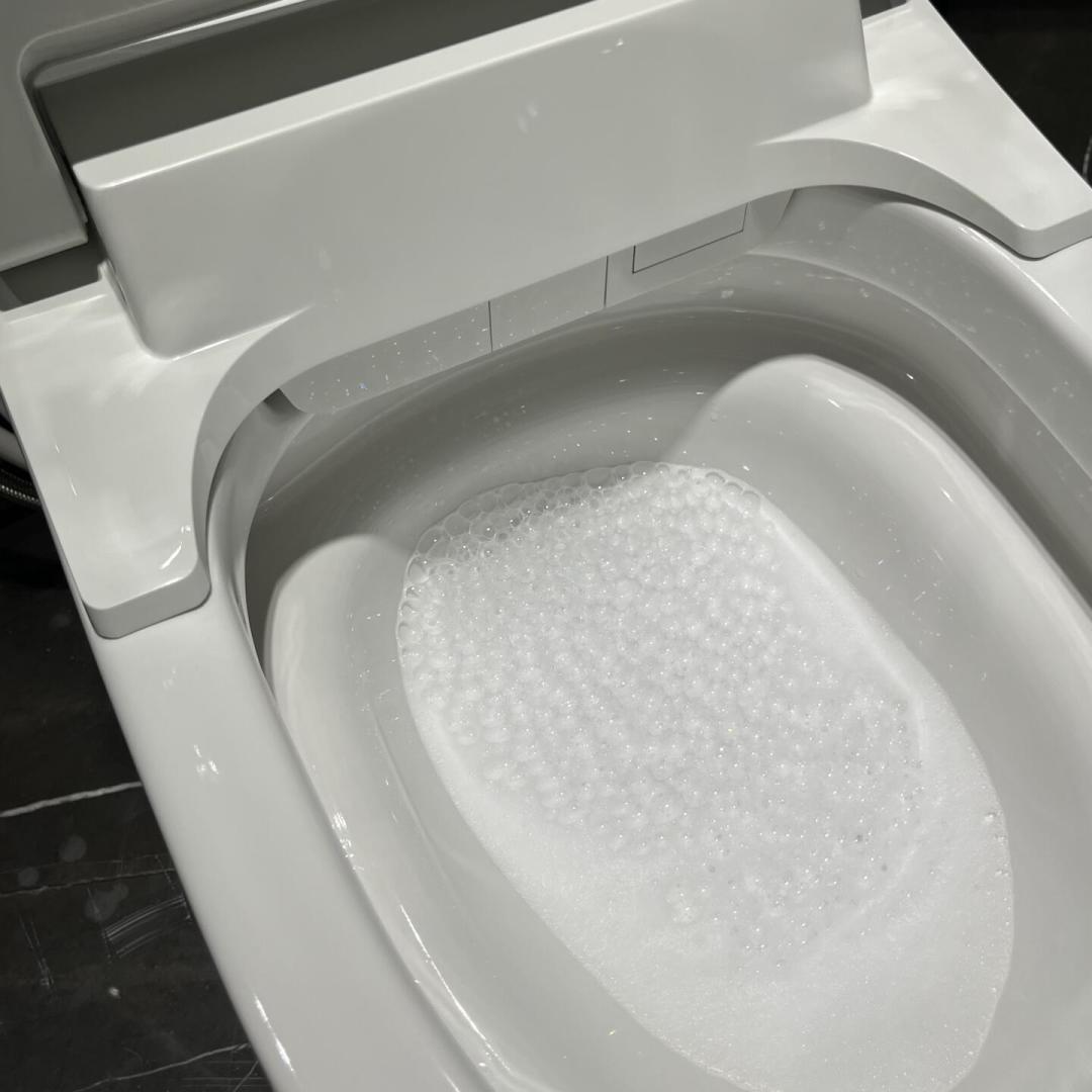 科勒智能马桶