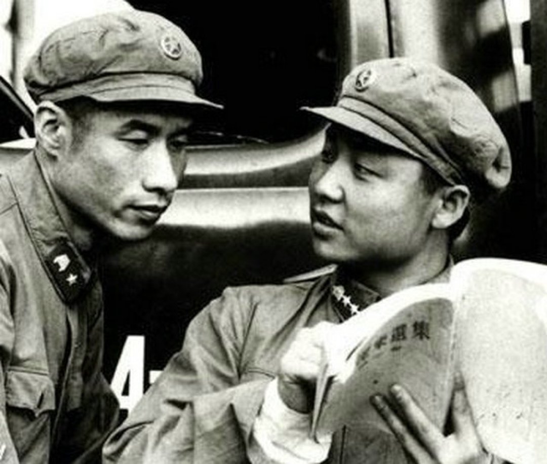 补《无悔追踪》的人开始嫌弃画质了:AI修复