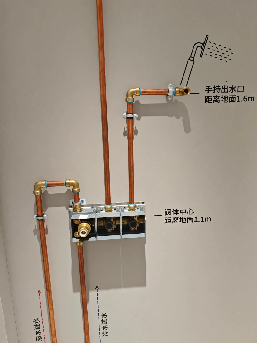 TOTO官旗开始集体推花洒了：B站40条视频翻了20多条矩阵号，掏2299之前先把这3笔账算清