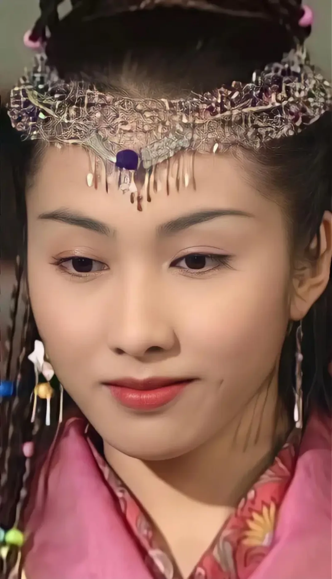 赵敏后期被周芷若虐惨了?我把原著里三场