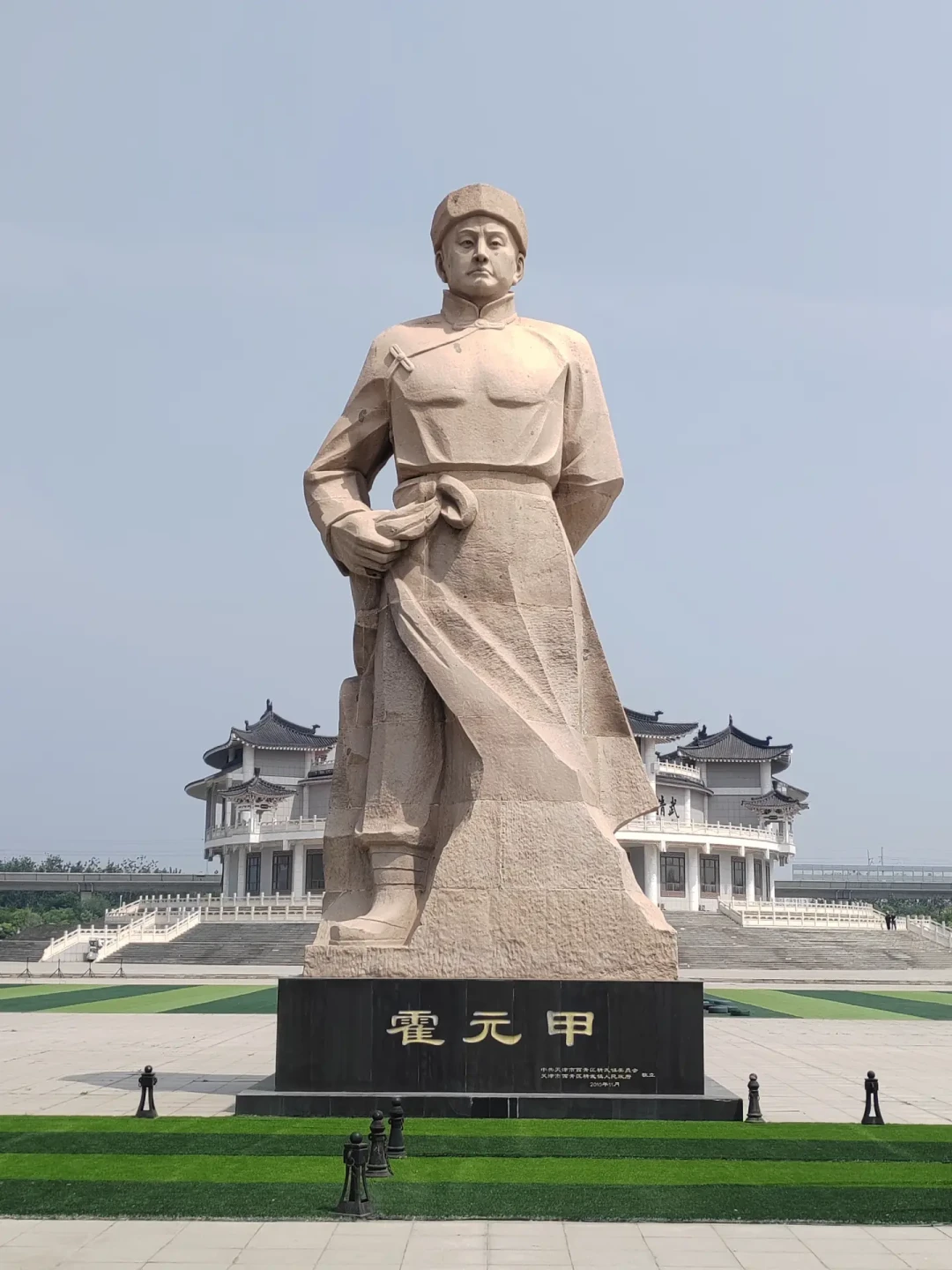 4个月、11份同款《霍元甲》解说、450万播放:想重刷李连杰这股“戾气”,先把两张生死状看清楚