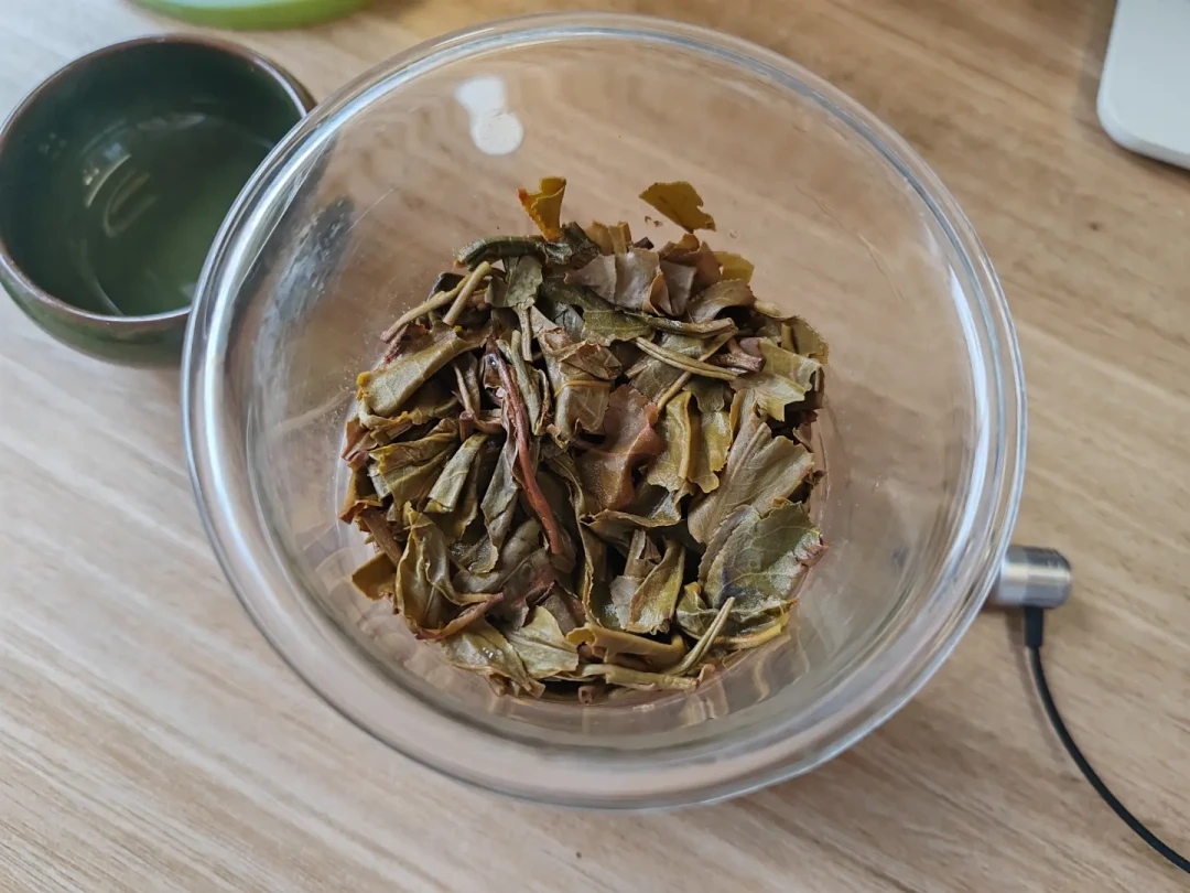 你泡的下关沱茶，一半毁在炉子上：14份公开开汤，把苦涩、水淡、冲不开的三大误诊摆平了