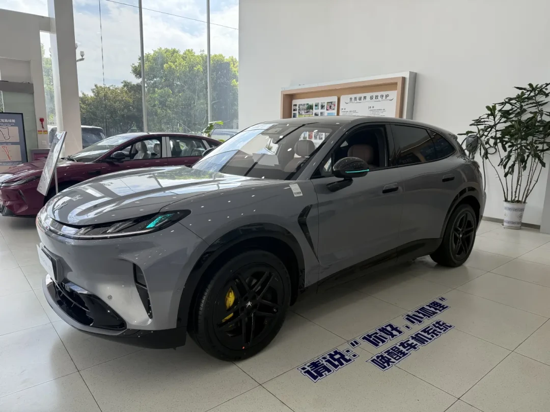 极狐门店到底是710家还是300家？T7的3万台订单在交付，先看清你家那台车由谁修