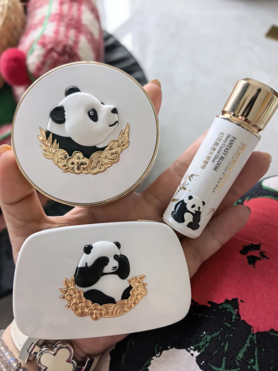 毛戈平