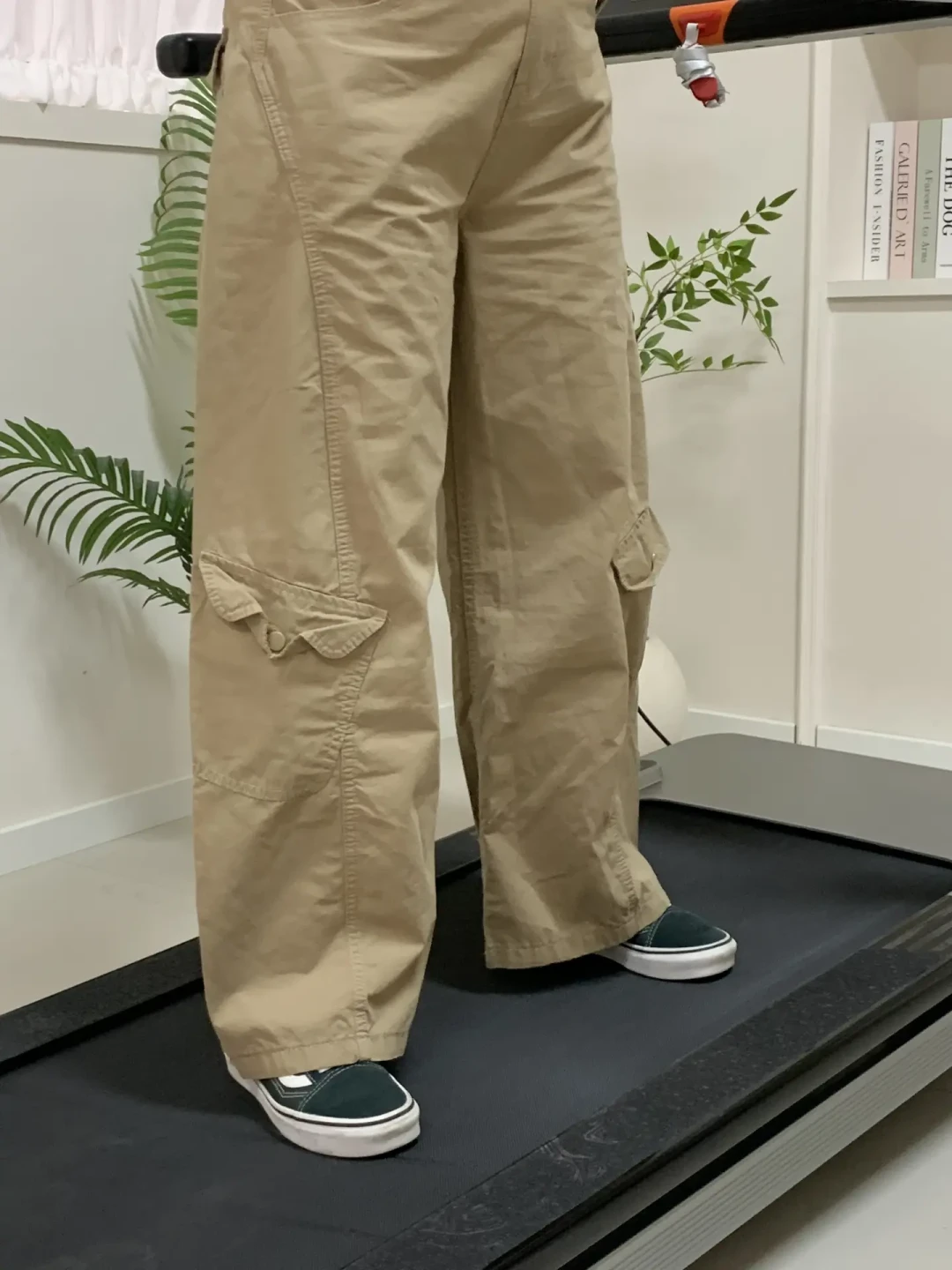 刷屏半年的「爬坡走」开始进入辟谣潮：坡度、扶扶手、心率这三个数，万赞帖从没一起说全