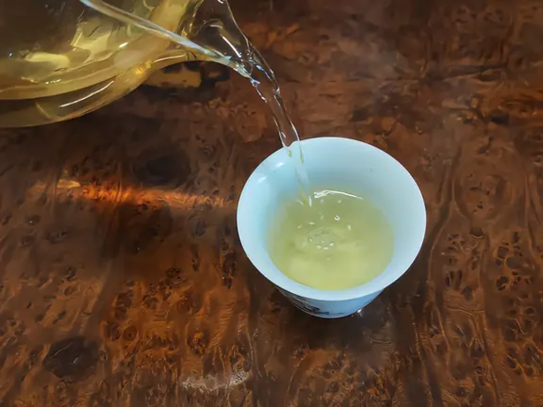 晚上半壶熟普，凌晨3点瞪天花板：入秋喝普洱前，先算清这4笔账