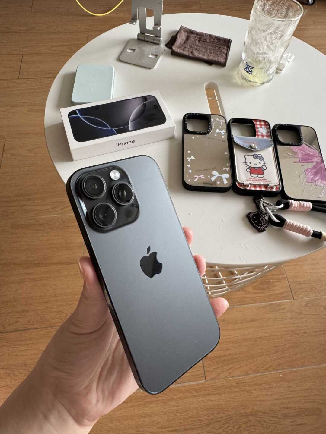 iPhone18发布会定档9月10日:17Pro跌到7199算抄底吗?我把这一年多的价格账本翻完了