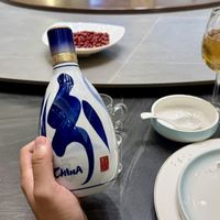 离中秋16天，我把十几条青花20开箱帖对完了：新款“香更足”是真的，42度的“一言难尽”也是真的，新旧款分四点再下单