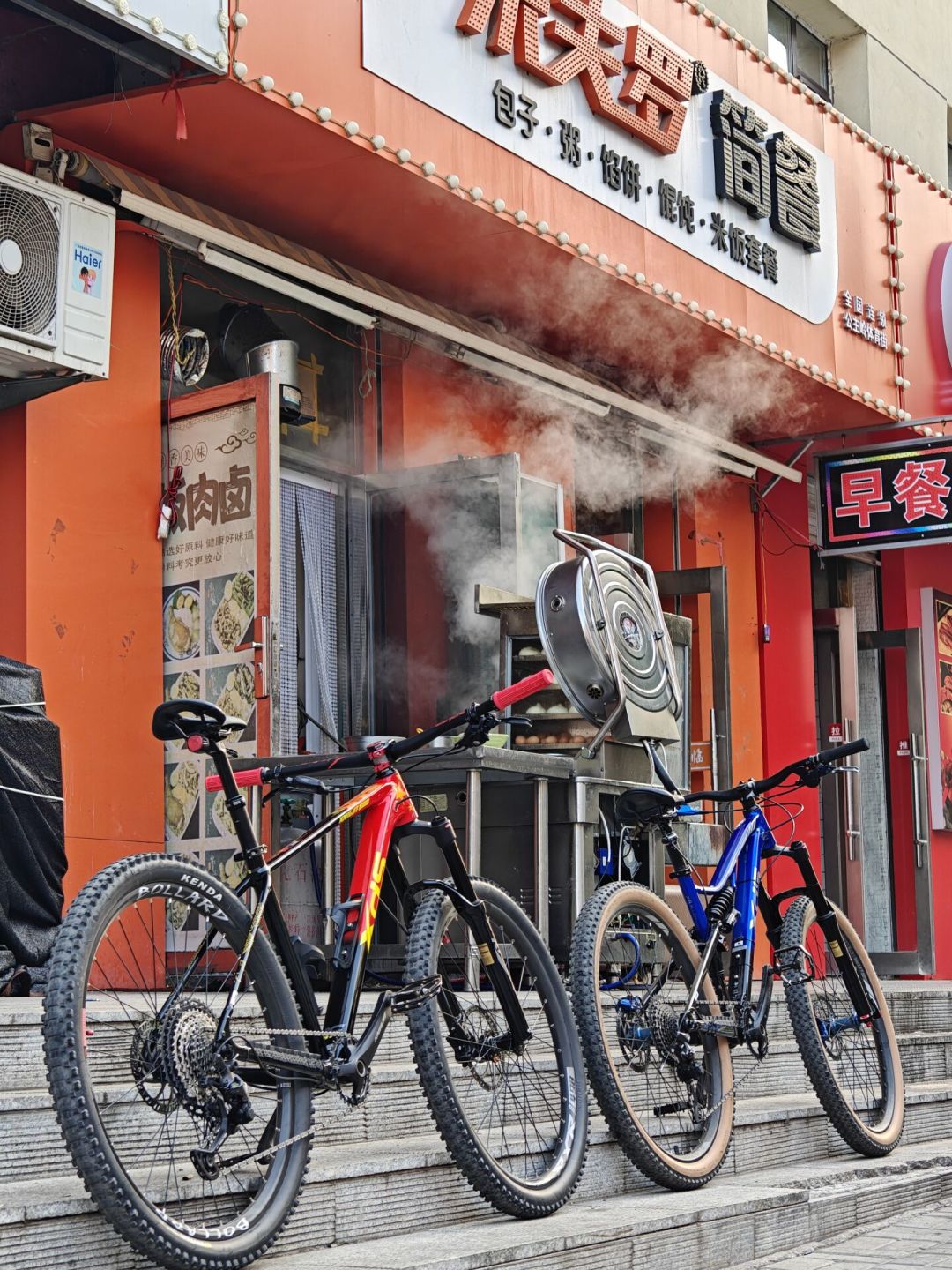 26款侠客600到店了：轮径从27.5变29，后拨从