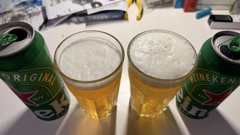 450ml更苦、酒液还要按地区定制：翻完二十多篇品鉴帖和一百多条评论，喜力的4条口感分轴一次说清