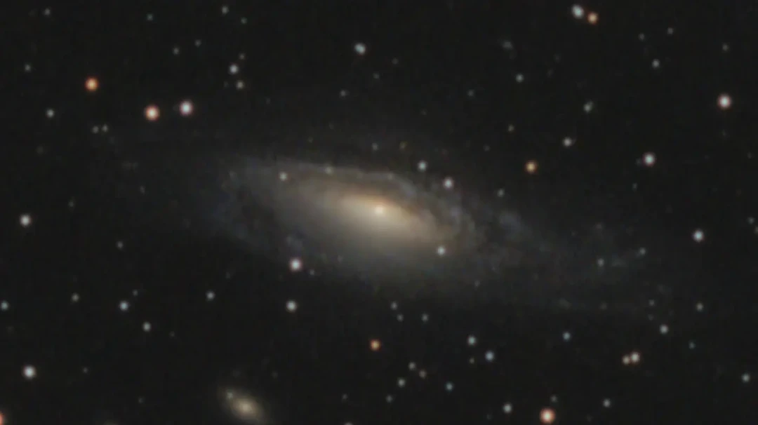 NGC7331的超新星还在变亮:9月4日测到13.9等,本周7份实拍战报我对完了——50mm机子30分钟、85mm档63分钟的门槛账、10天无月窗口和验假流程,谁该出门今晚就有数